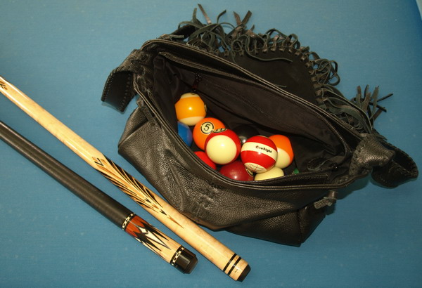 kb-01-a-poolball.jpg