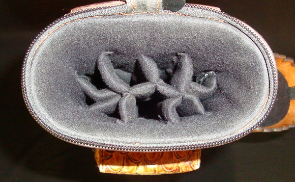 DRAGONy-INTERIOR.jpg