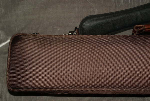 nylonbutterfly-brown-i-backtop.jpg