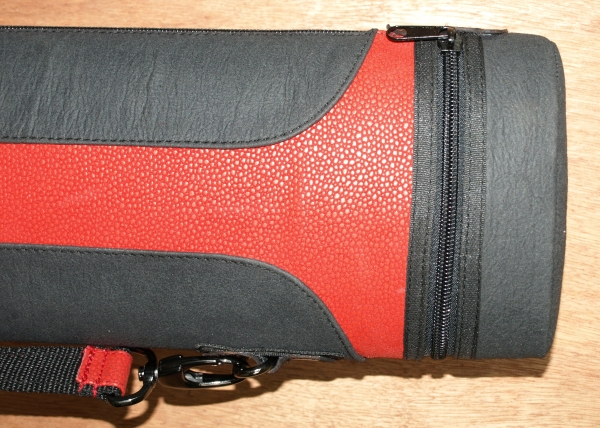 red&black-ibacktop.jpg