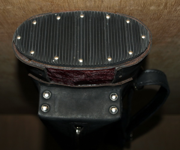 tl34bwhh-s-bottom.jpg